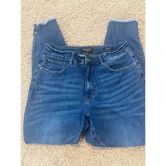 Judy Blue skinny fit jeans in blue denim with a frayed hem Size 16W - Picture 1 of 9